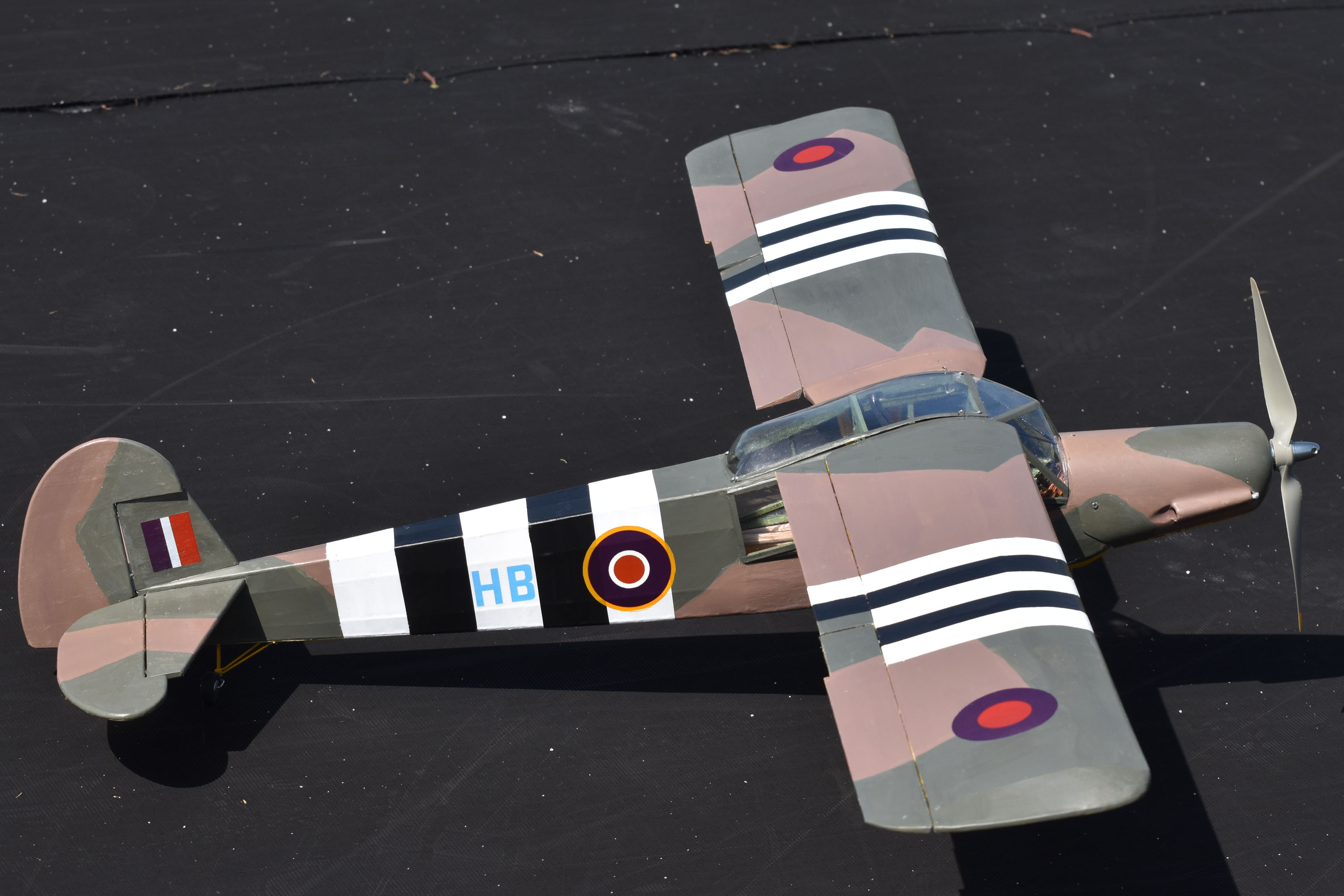 Fieseler Storch RC model