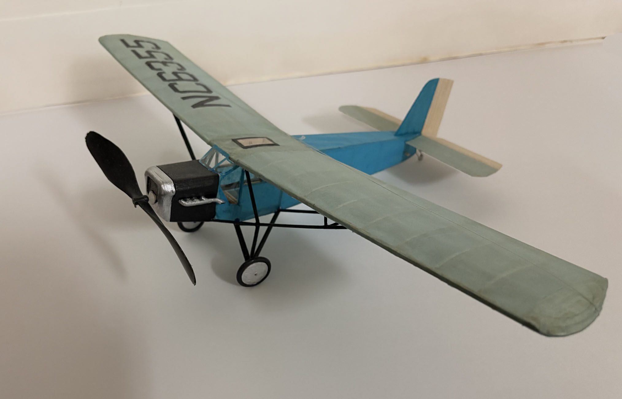 Curtiss Robin